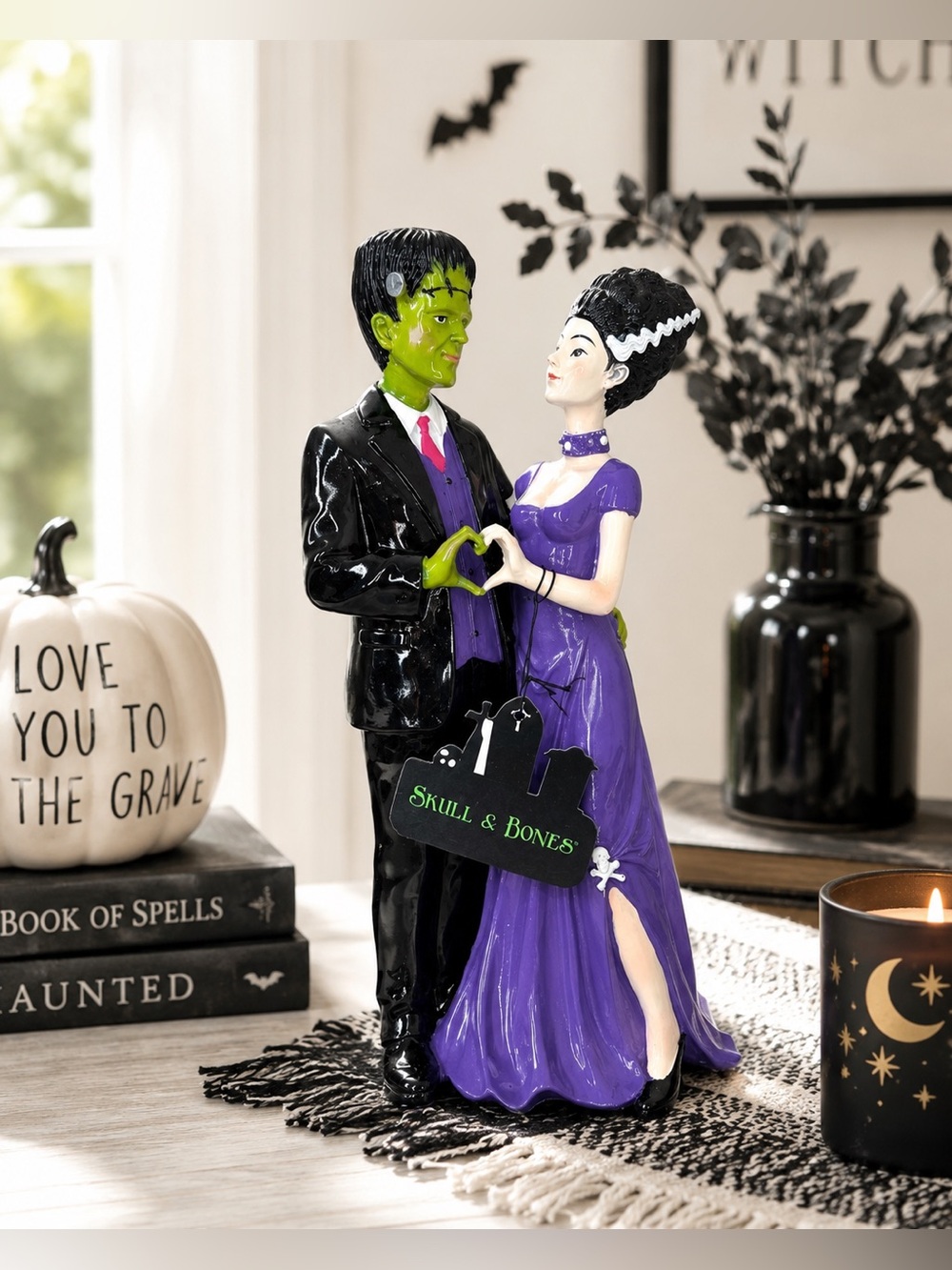 NWT Skull & Bones Frankenstein & Bride of Frankenstein Halloween Figurine Couple
